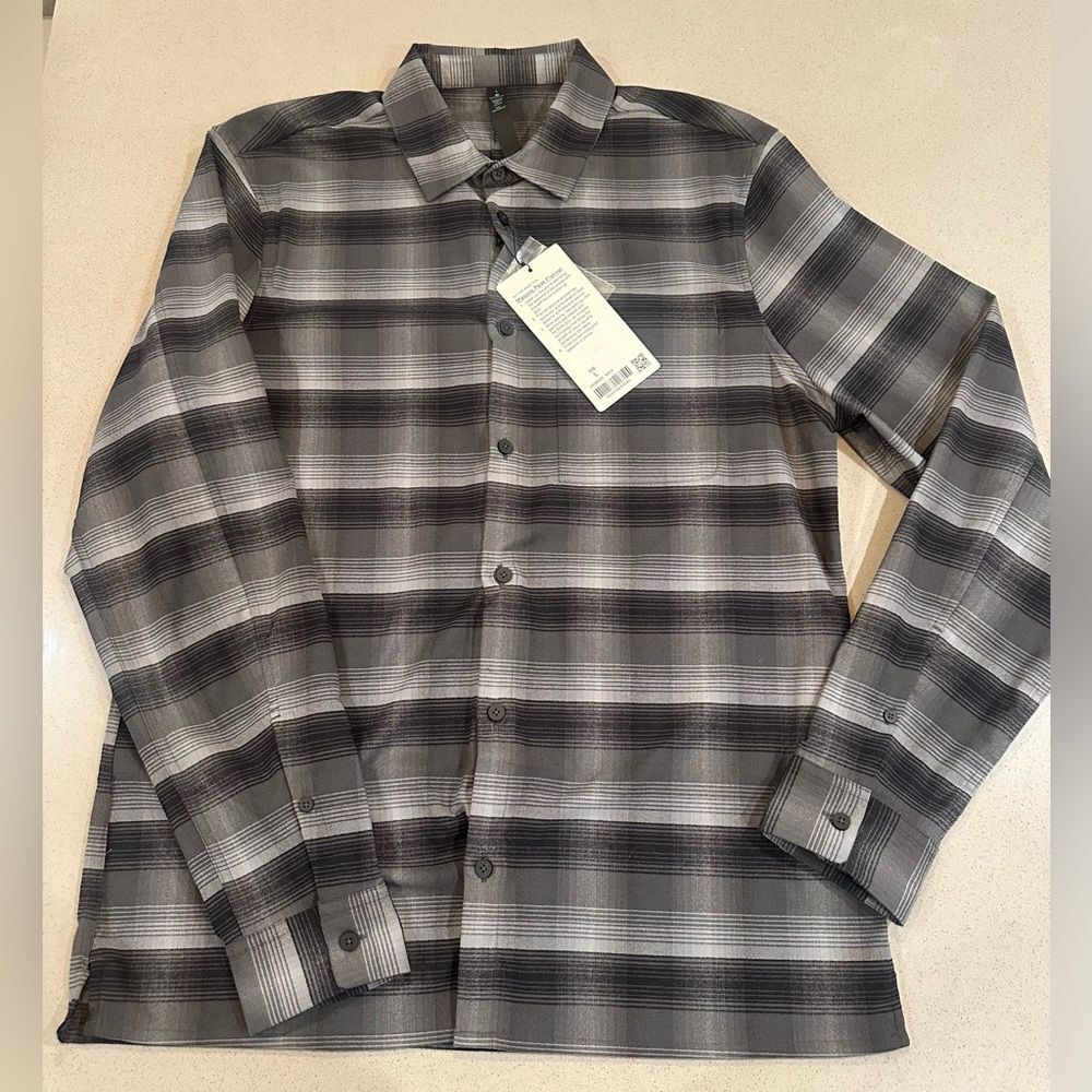 BRAND NEW WITH TAG! Men's Lululemon Mason's Peak Flannel Large Size